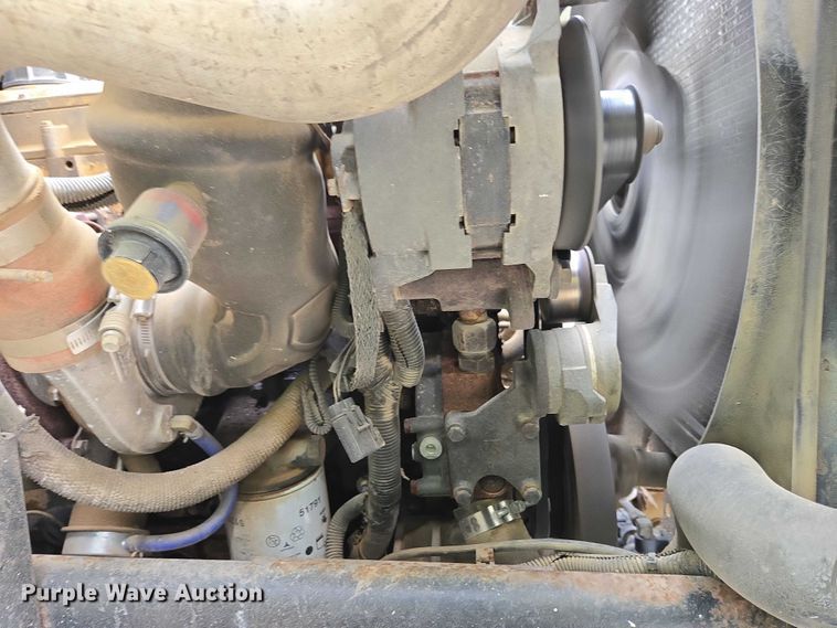 image for item EC4345 2000 GMC C7500 dump truck