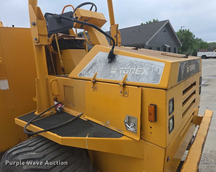 image for item EC4346 Terex TA10 fuel and lube truck