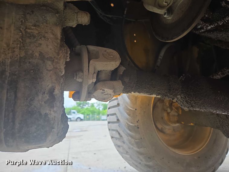 image for item EC4346 Terex TA10 fuel and lube truck