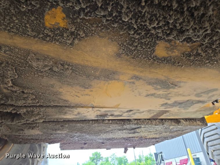 image for item EC4346 Terex TA10 fuel and lube truck