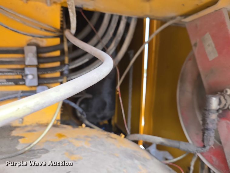 image for item EC4346 Terex TA10 fuel and lube truck