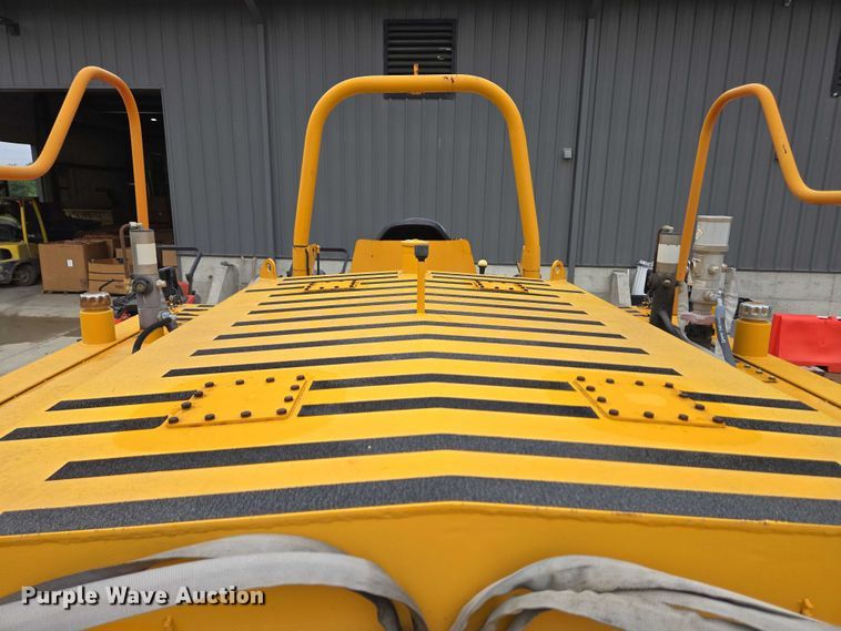 image for item EC4346 Terex TA10 fuel and lube truck