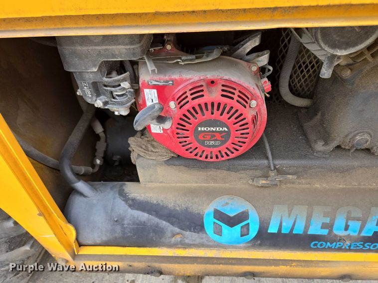 image for item EC4346 Terex TA10 fuel and lube truck