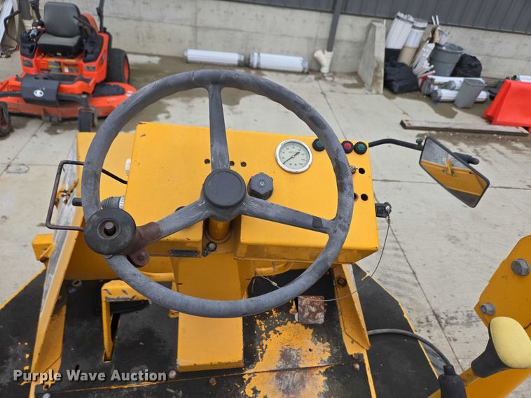 image for item EC4346 Terex TA10 fuel and lube truck