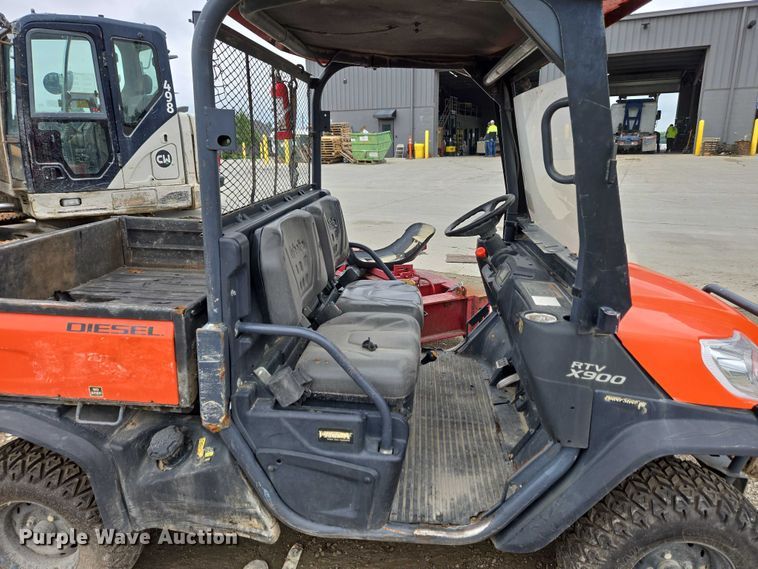image for item EC4347 2010 Kubota utility vehicle