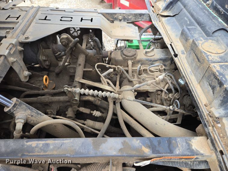 image for item EC4347 2010 Kubota utility vehicle