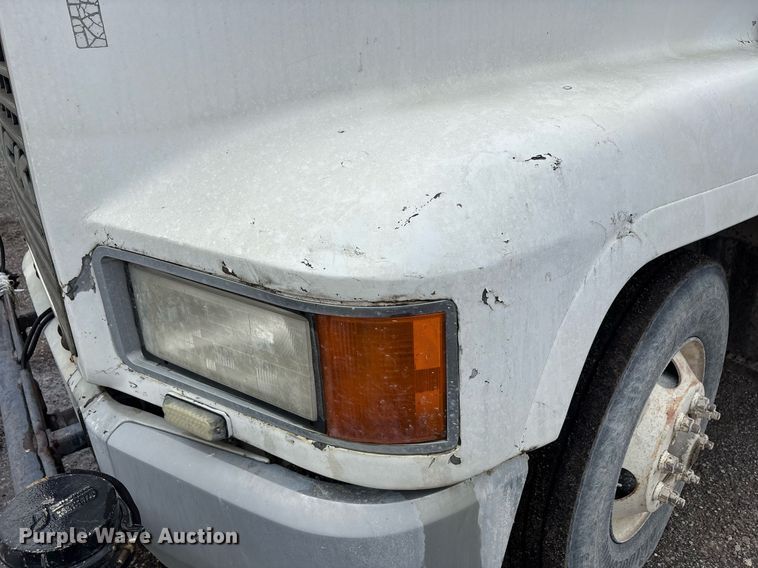 image for item EC4354 1997 Mack CH613 water truck