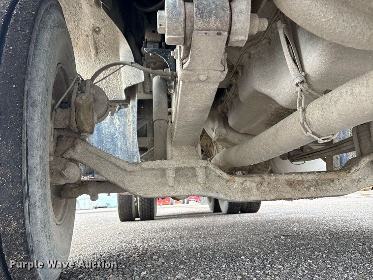 image for item EC4354 1997 Mack CH613 water truck