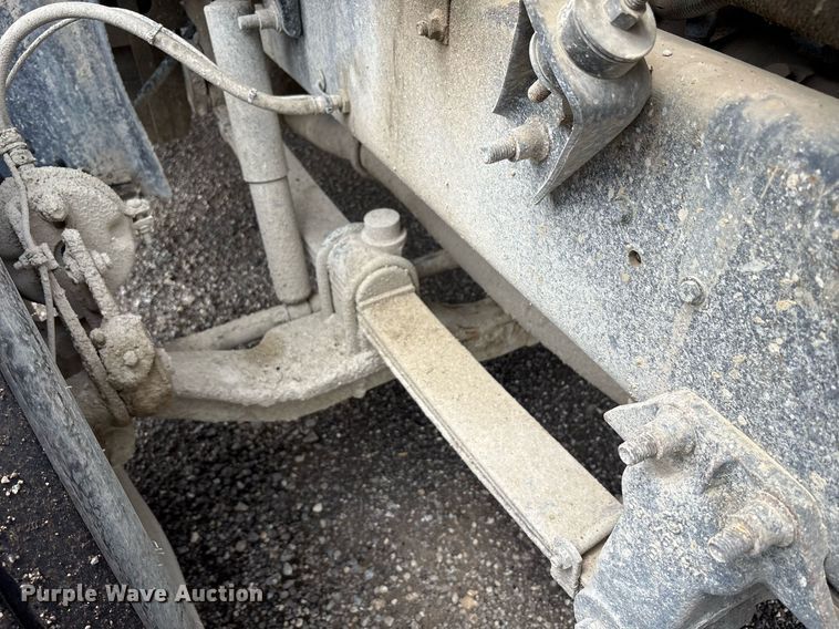 image for item EC4354 1997 Mack CH613 water truck