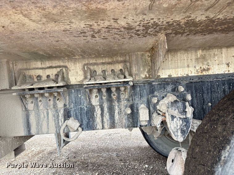 image for item EC4354 1997 Mack CH613 water truck