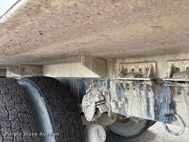 image for item EC4354 1997 Mack CH613 water truck