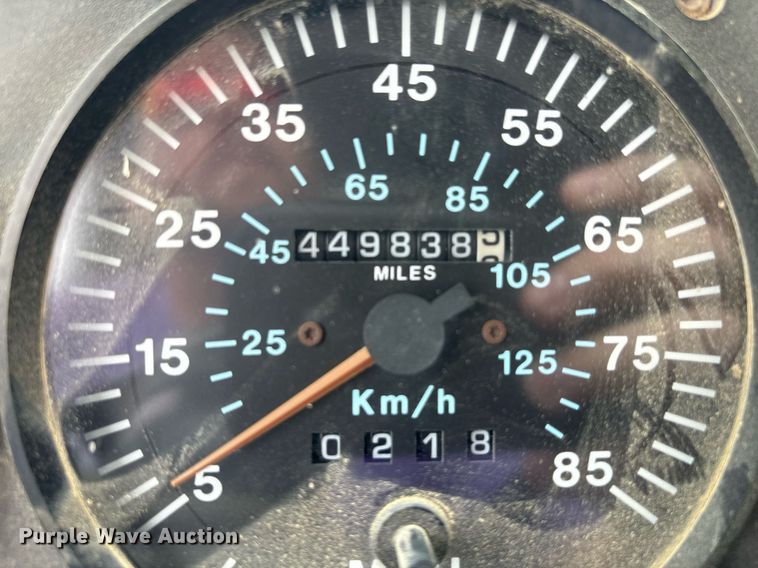 image for item EC4354 1997 Mack CH613 water truck