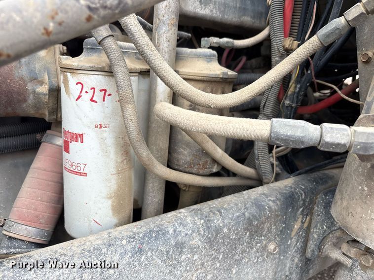 image for item EC4354 1997 Mack CH613 water truck