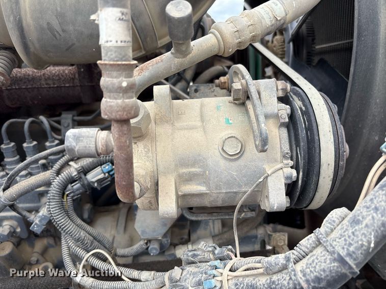 image for item EC4354 1997 Mack CH613 water truck