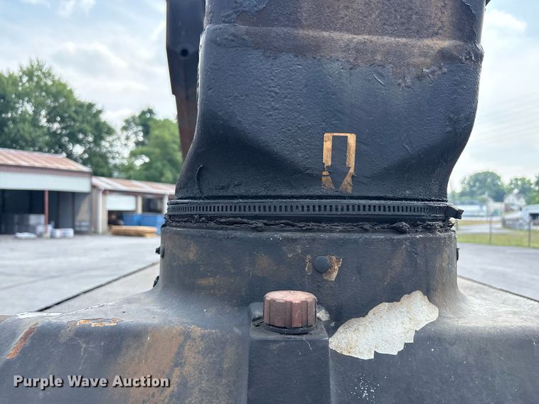 image for item EC4355 2000 GMC C8500 crane truck