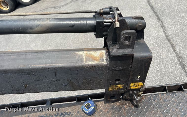 image for item EC4355 2000 GMC C8500 crane truck