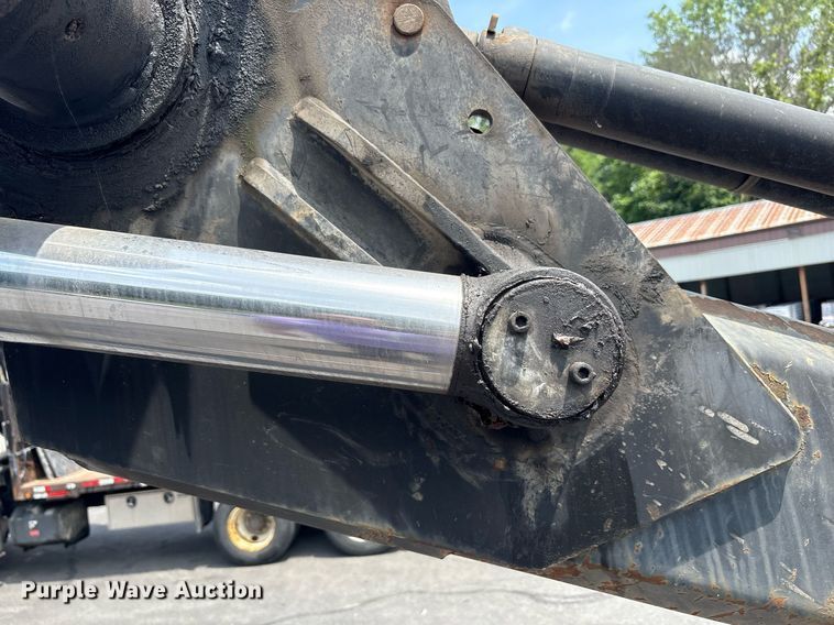 image for item EC4355 2000 GMC C8500 crane truck