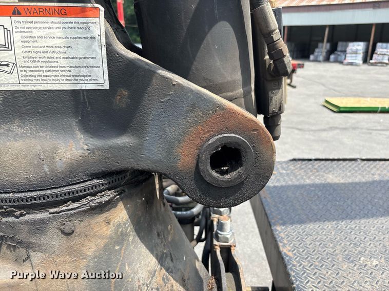 image for item EC4355 2000 GMC C8500 crane truck