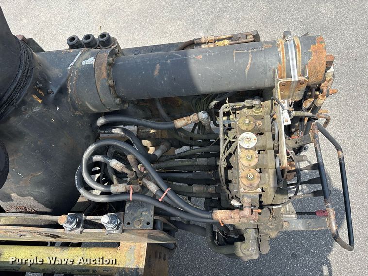 image for item EC4355 2000 GMC C8500 crane truck