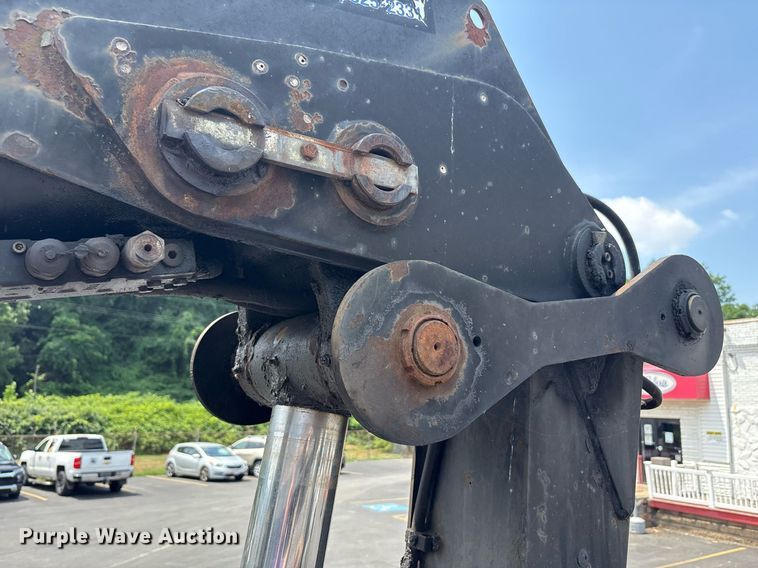 image for item EC4355 2000 GMC C8500 crane truck