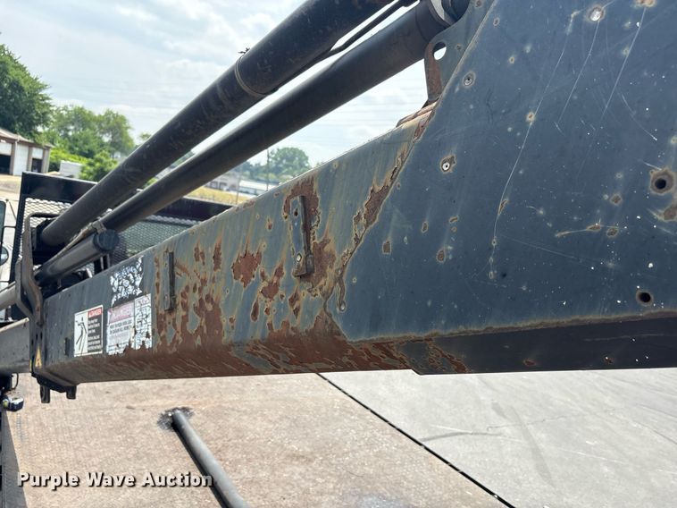 image for item EC4355 2000 GMC C8500 crane truck