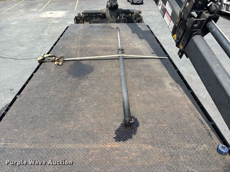 image for item EC4355 2000 GMC C8500 crane truck