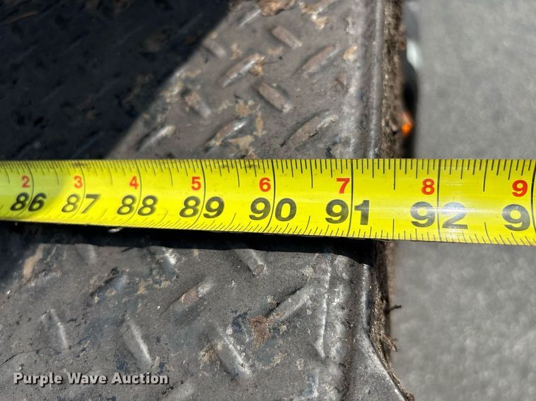 image for item EC4355 2000 GMC C8500 crane truck