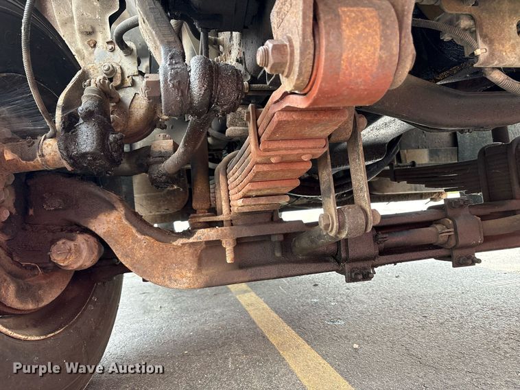 image for item EC4355 2000 GMC C8500 crane truck