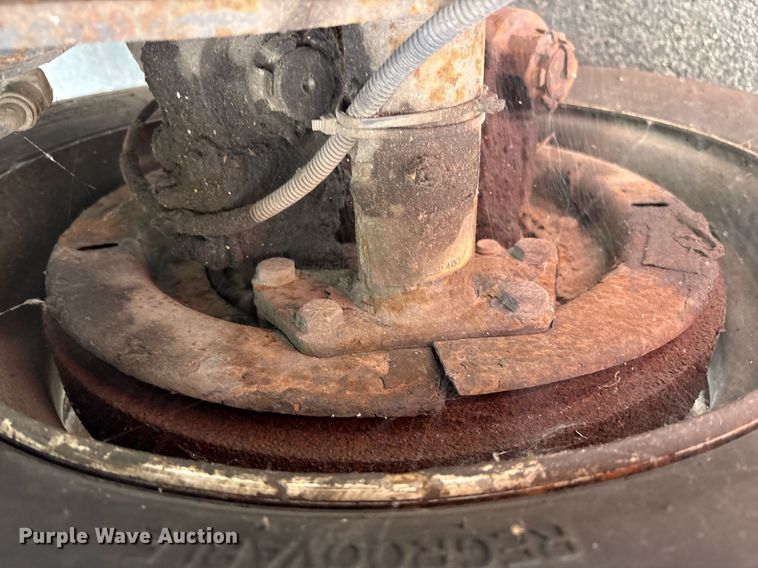 image for item EC4355 2000 GMC C8500 crane truck