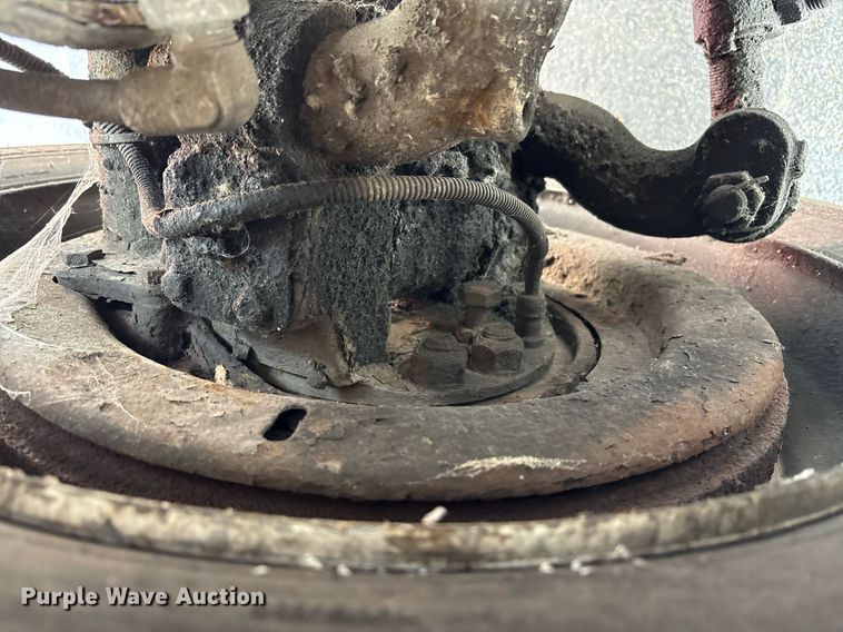 image for item EC4355 2000 GMC C8500 crane truck