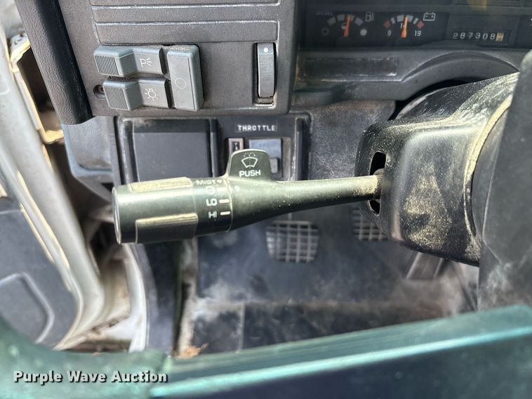 image for item EC4355 2000 GMC C8500 crane truck