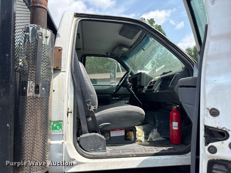 image for item EC4355 2000 GMC C8500 crane truck