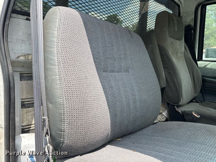 image for item EC4355 2000 GMC C8500 crane truck