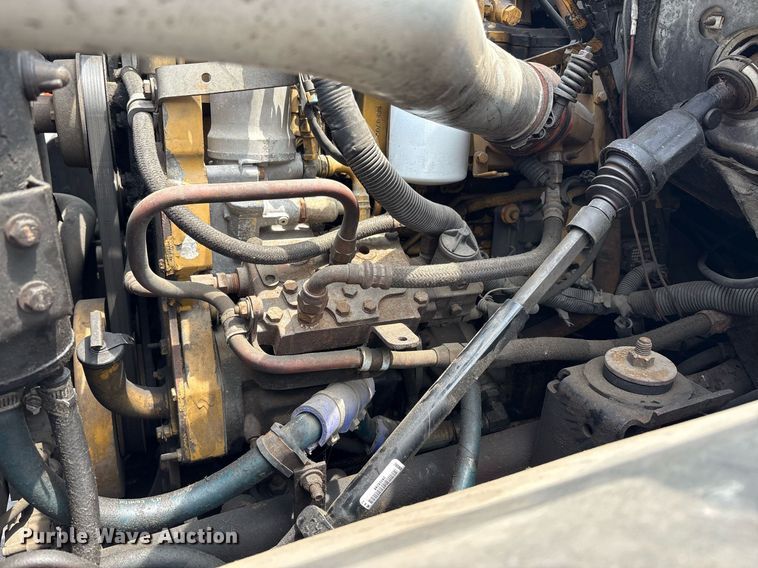 image for item EC4355 2000 GMC C8500 crane truck