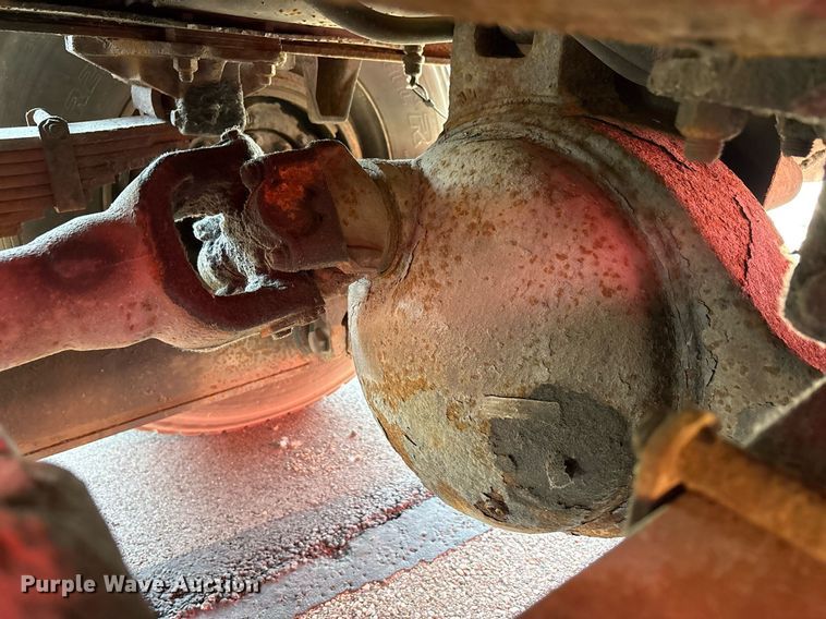 image for item EC4356 2002 GMC C8500 flatbed truck