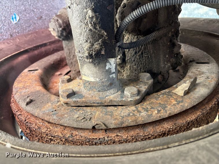 image for item EC4356 2002 GMC C8500 flatbed truck