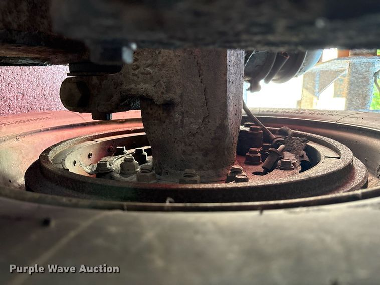 image for item EC4356 2002 GMC C8500 flatbed truck