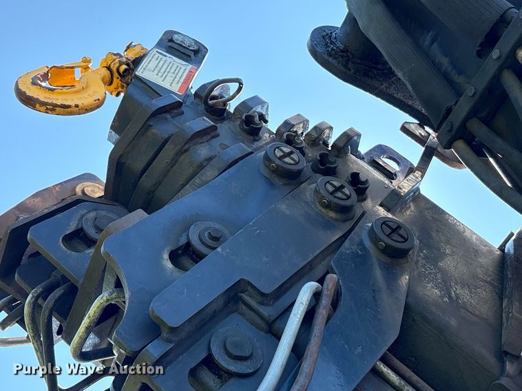 image for item EC4358 2001 International 2674 crane truck