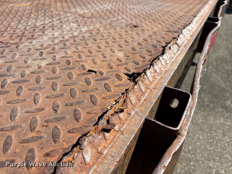 image for item EC4358 2001 International 2674 crane truck