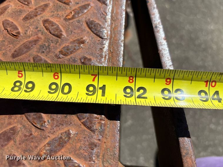 image for item EC4358 2001 International 2674 crane truck