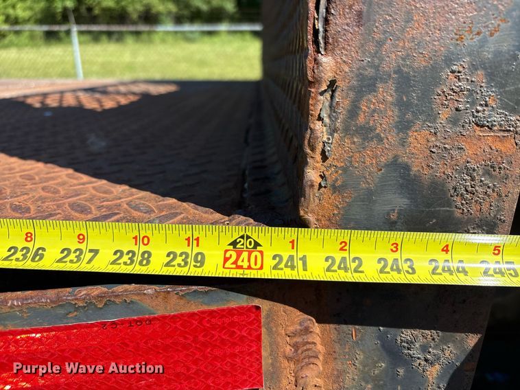 image for item EC4358 2001 International 2674 crane truck