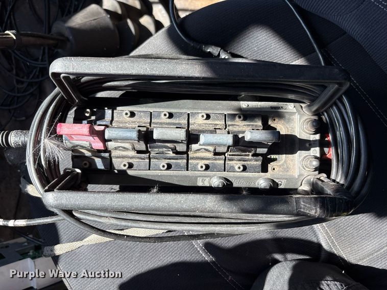 image for item EC4358 2001 International 2674 crane truck