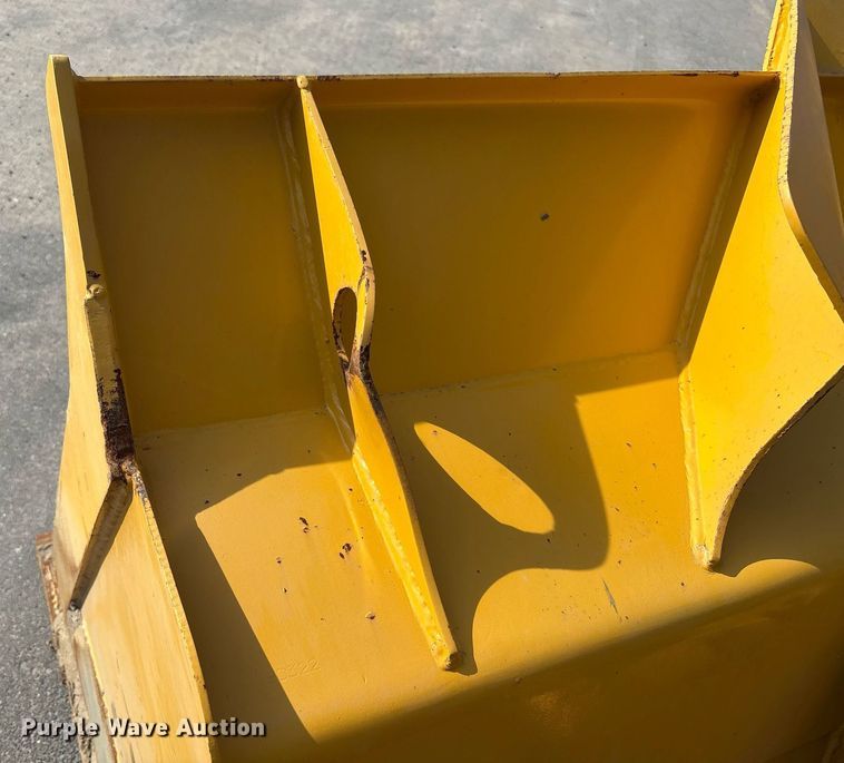 image for item EC4361 2022 SDLG L938F wheel loader