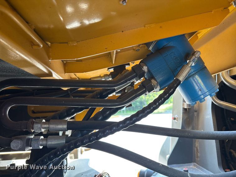 image for item EC4361 2022 SDLG L938F wheel loader