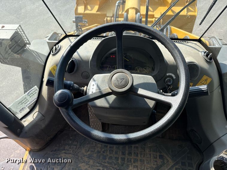 image for item EC4361 2022 SDLG L938F wheel loader
