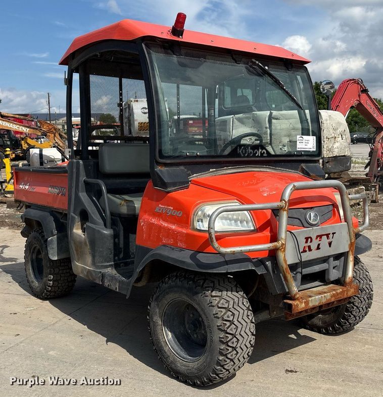 image for item EC4367 2005 Kubota RTV900 utility vehicle