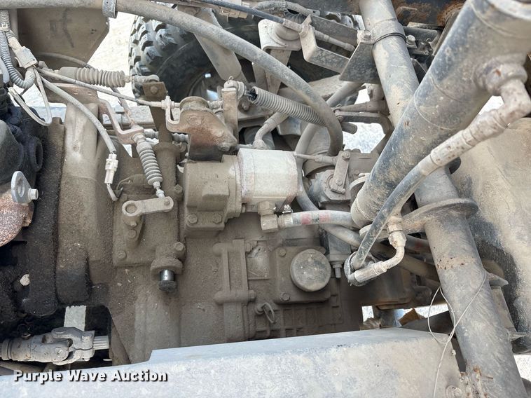 image for item EC4367 2005 Kubota RTV900 utility vehicle