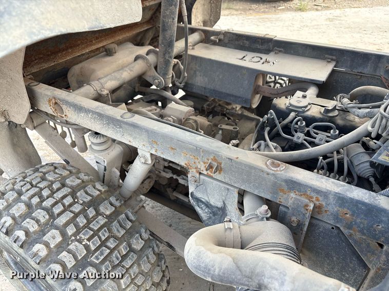 image for item EC4367 2005 Kubota RTV900 utility vehicle