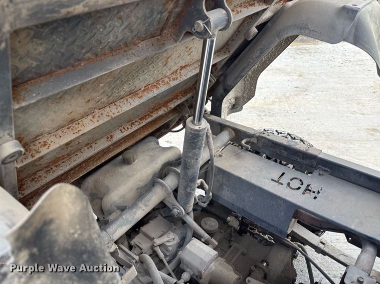 image for item EC4367 2005 Kubota RTV900 utility vehicle