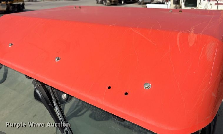 image for item EC4367 2005 Kubota RTV900 utility vehicle